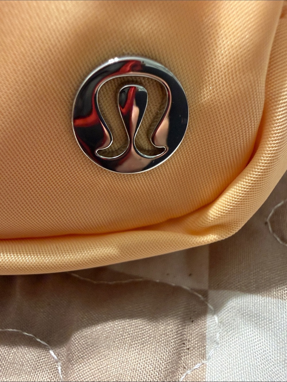 lululemon athletica Peachy Orange Crossbody Belt Bag - Picture 3 of 4